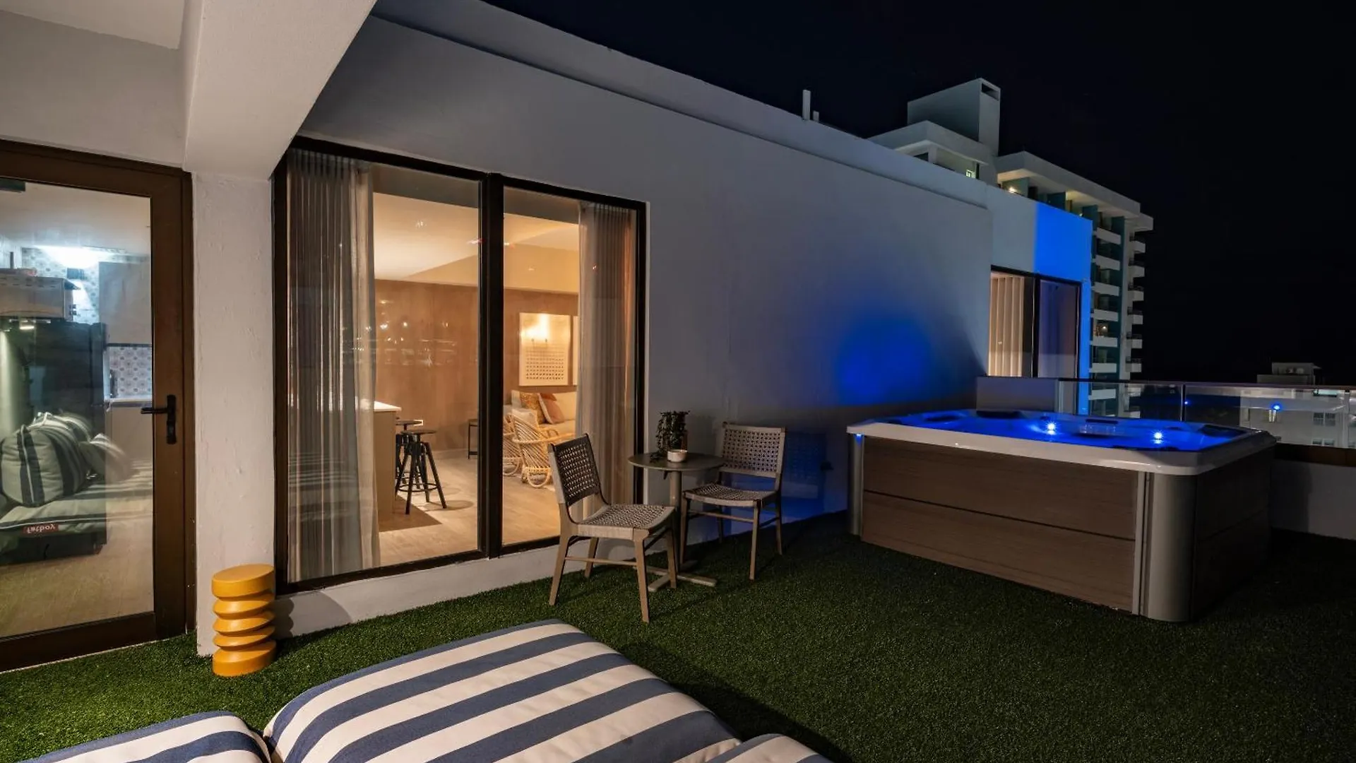 Hibird- Apartment And Suites Hotel San Juan