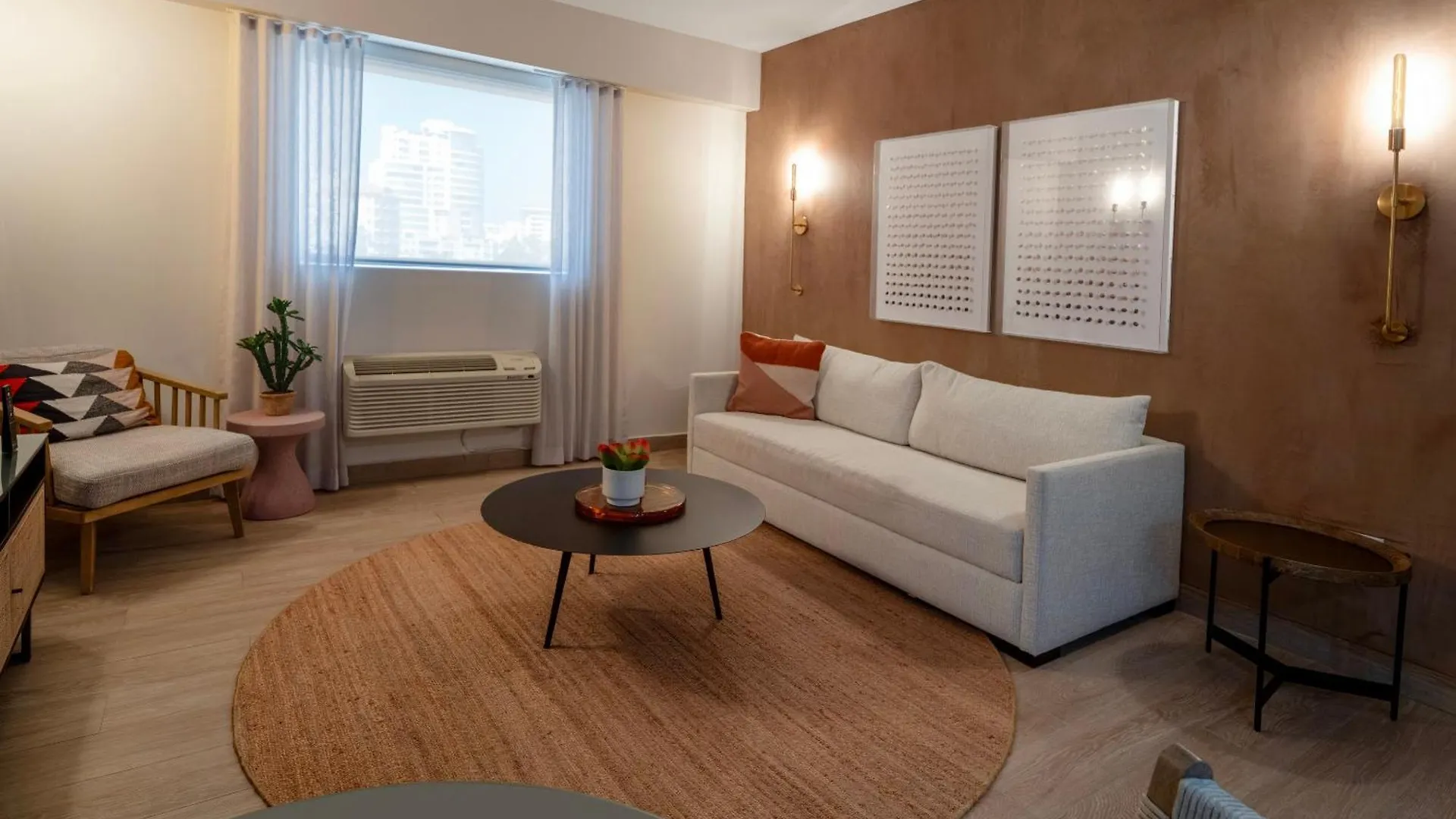 Hibird- Apartment And Suites Hotel San Juan