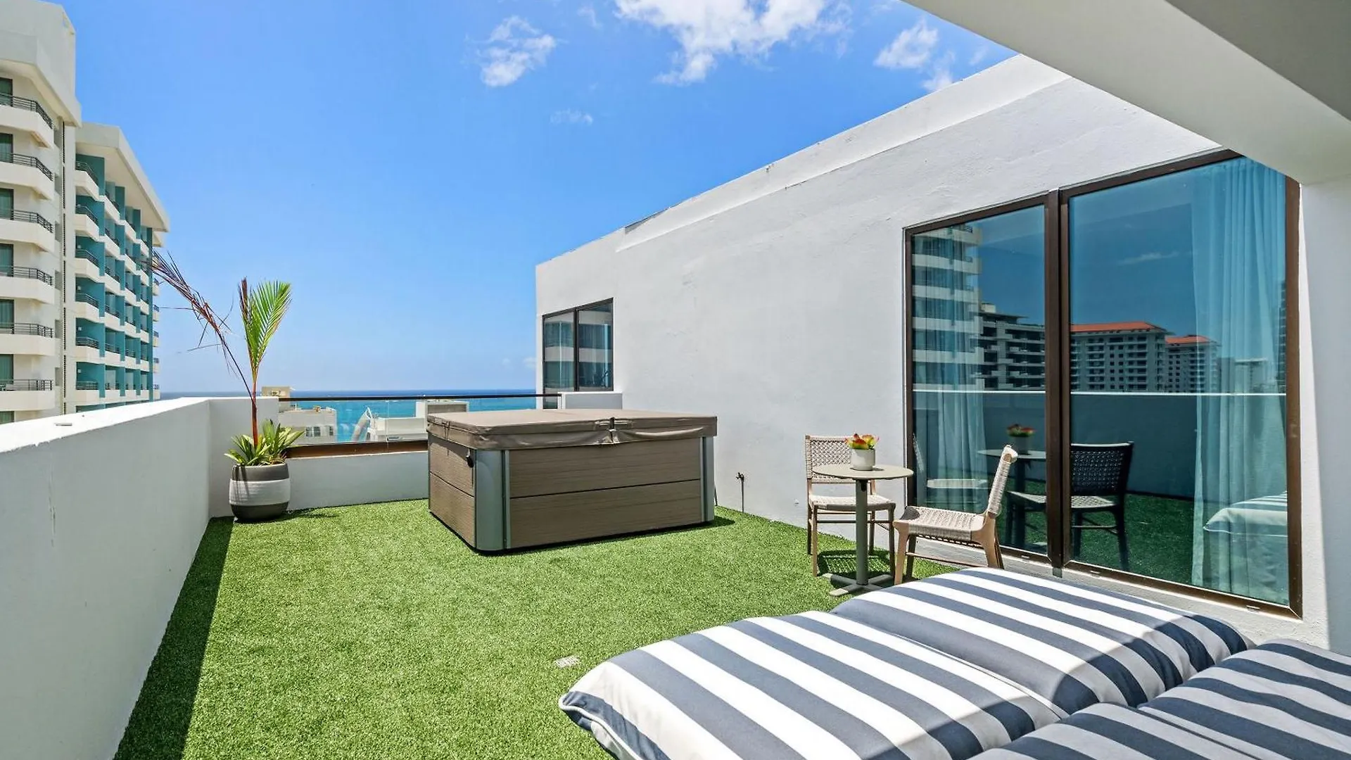 Hibird- Apartment And Suites Hotel San Juan